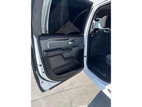Used 2020 RAM 1500 Big Horn AWD/4WD image 20