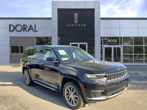 Used 2022 Jeep Grand Cherokee L Summit w/ Advanced Protech Group IV image 1