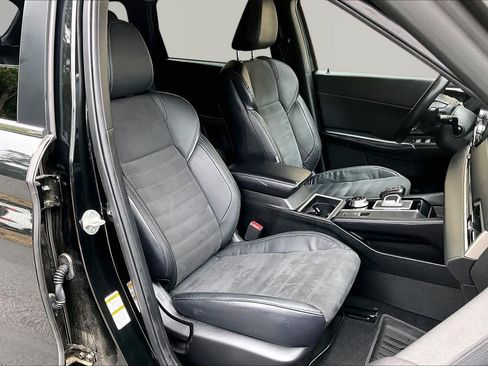 Used 2022 Mitsubishi Outlander SE FWD image 9