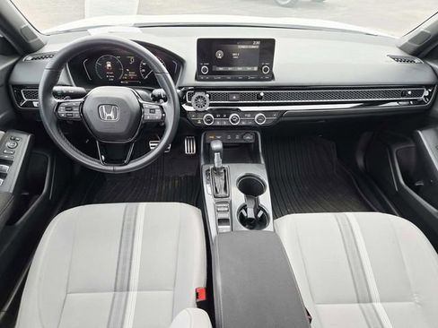 Used 2025 Honda Civic Sport image 7