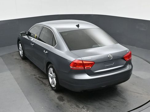 Used 2014 Volkswagen Passat 1.8T Wolfsburg Edition image 54
