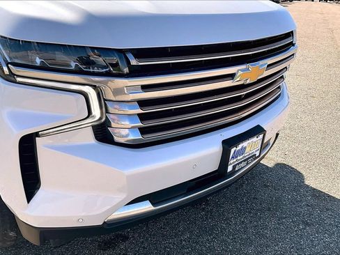 Used 2023 Chevrolet Tahoe High Country AWD/4WD image 35