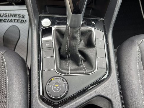 Used 2023 Volkswagen Taos SE image 26