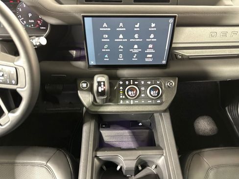 Used 2025 Land Rover Defender 130 Outbound AWD/4WD image 12