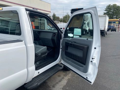 Used 2016 Ford F350 XL image 21