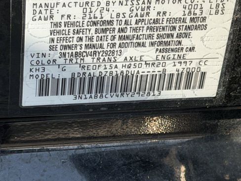 Used 2024 Nissan Sentra SV FWD image 30