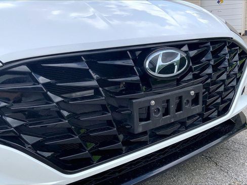 Used 2020 Hyundai Sonata SEL w/ Premium + Sunroof Package FWD image 30