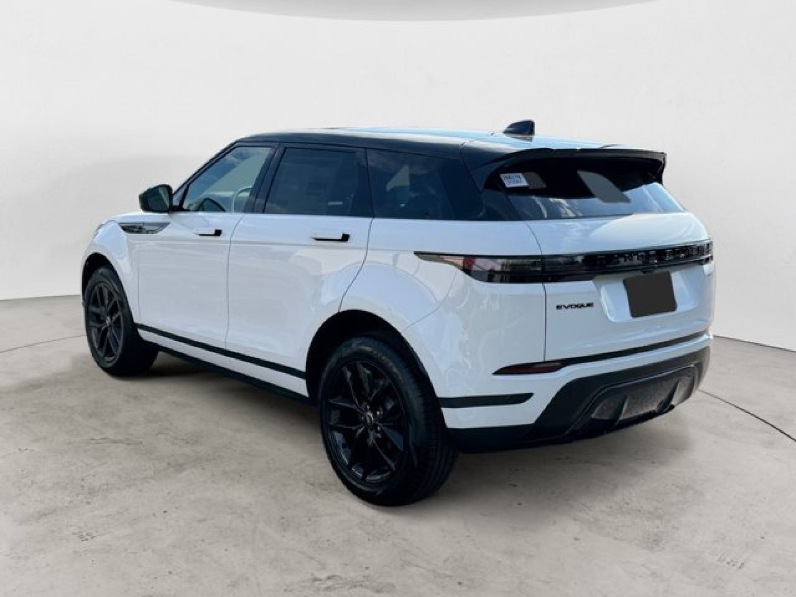 New 2026 Land Rover Range Rover Evoque S AWD/4WD image 6