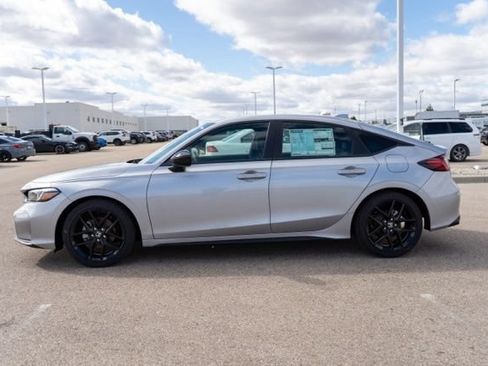 Used 2026 Honda Civic Sport image 4