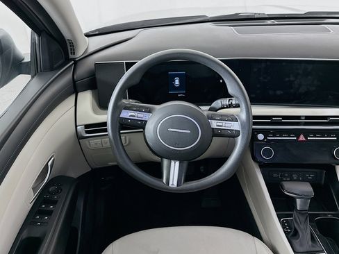 Used 2025 Hyundai Tucson SEL image 18