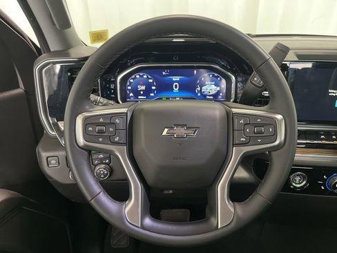 Used 2023 Chevrolet Silverado 1500 RST w/ LPO, Dark Essentials Package AWD/4WD image 5
