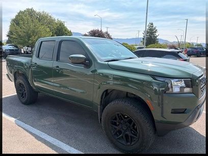 Used 2022 Nissan Frontier SV w/ Technology Package