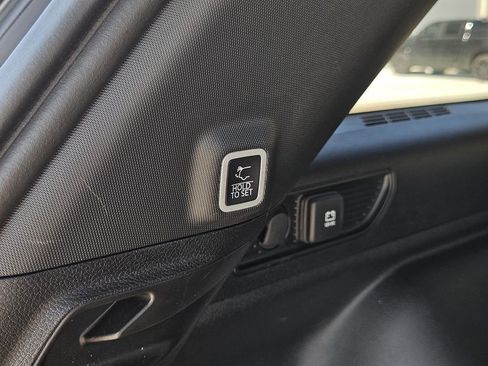 Used 2025 Jeep Grand Cherokee Limited RWD image 39