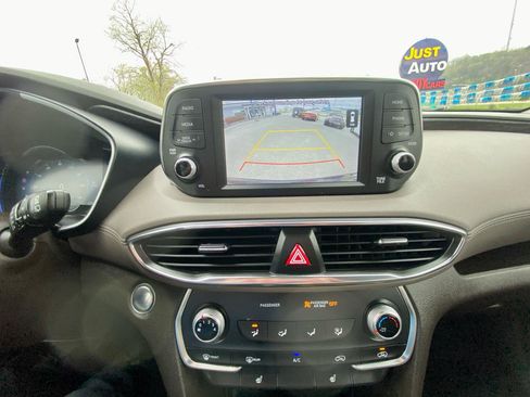Used 2020 Hyundai Santa Fe SEL image 23