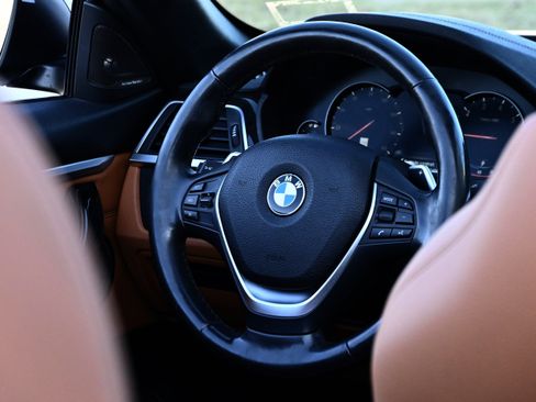 Used 2018 BMW 440i Convertible image 23