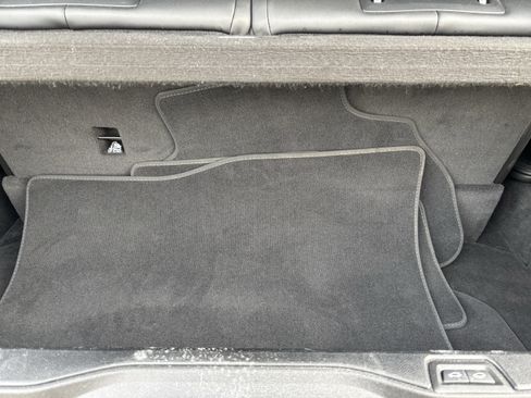 Certified 2025 BMW X7 M60i w/ Executive Package image 33