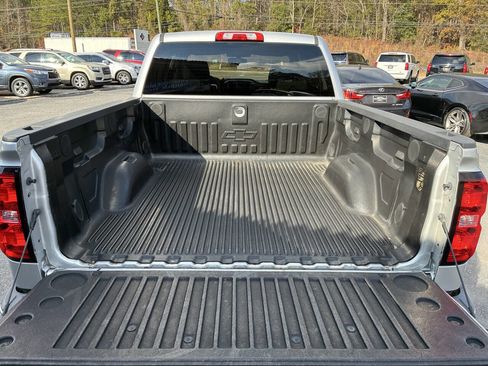 Used 2018 Chevrolet Silverado 1500 LT w/ All Star Edition image 8