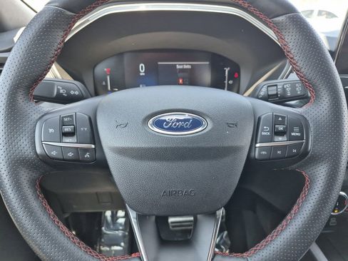 Used 2024 Ford Escape ST-Line image 20