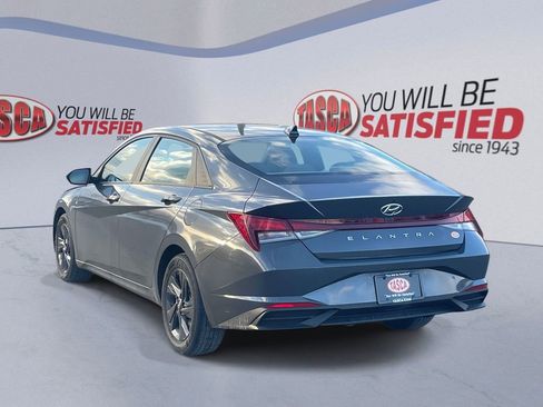 Certified 2023 Hyundai Elantra SEL image 8