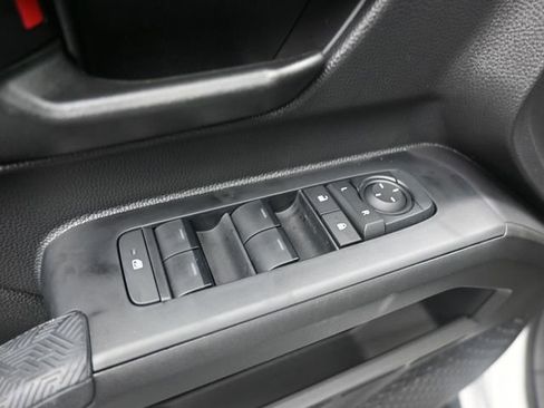 Used 2026 Toyota Tacoma SR AWD/4WD image 13