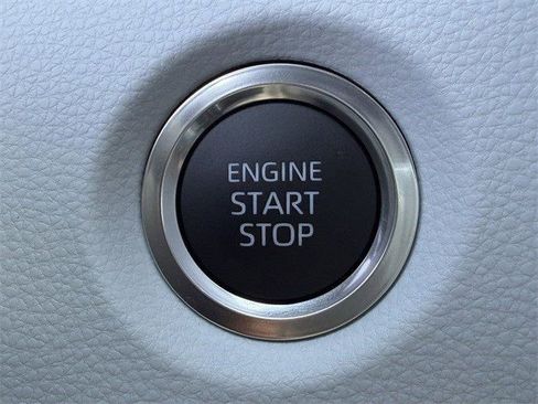 New 2026 Toyota Corolla SE FWD image 18