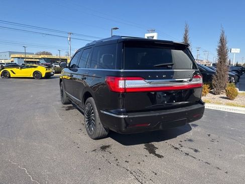 Used 2021 Lincoln Navigator Black Label w/ Cargo Convenience Package image 21
