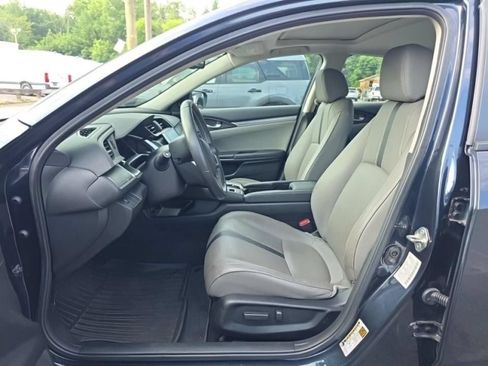 Used 2018 Honda Civic EX-L image 12