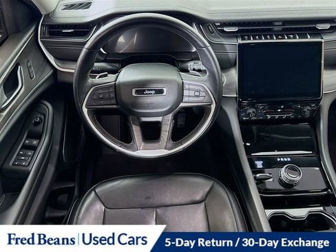 Certified 2021 Jeep Grand Cherokee L Limited AWD/4WD image 25