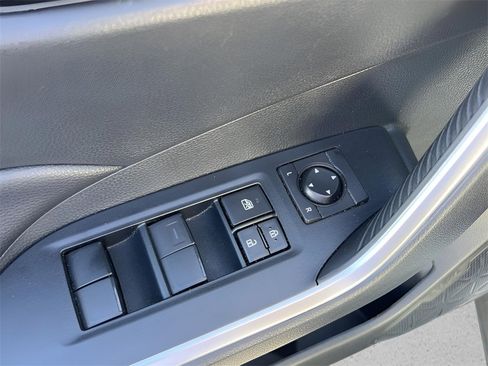 Certified 2021 Toyota RAV4 XLE image 12