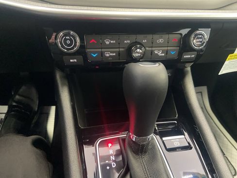 New 2026 Jeep Compass Limited image 26