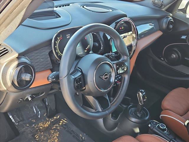 Certified 2024 MINI Cooper S FWD image 10