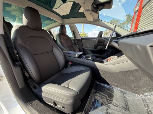 Used 2024 Tesla Model 3 Long Range image 15