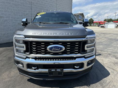 Used 2024 Ford F450 Lariat w/ Lariat Ultimate Package AWD/4WD image 3
