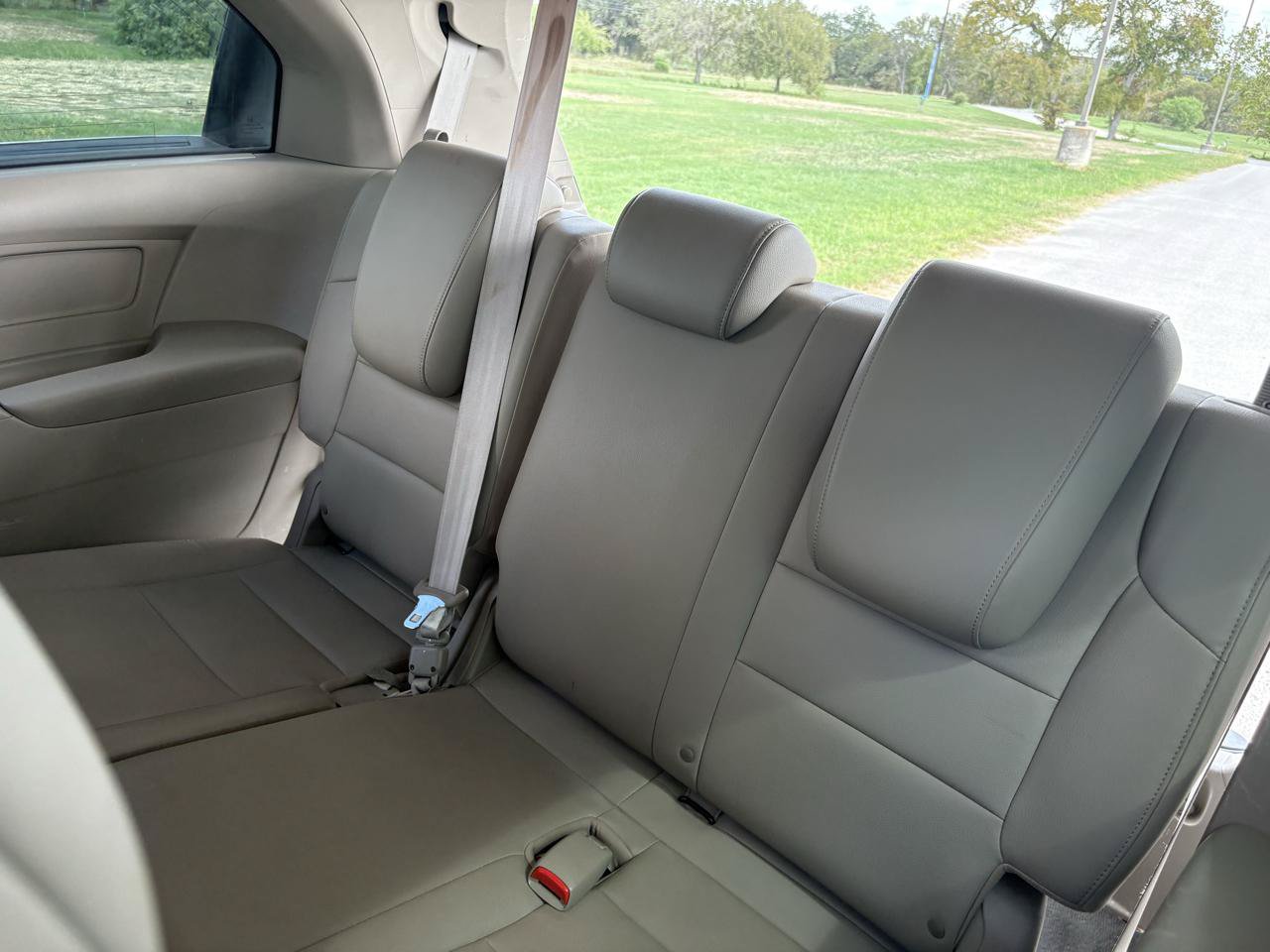 Used 2014 Honda Odyssey EX-L image 21