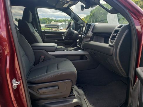 Used 2025 RAM 1500 Big Horn AWD/4WD image 17