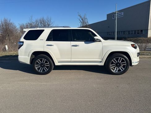 Used 2020 Toyota 4Runner Limited image 4
