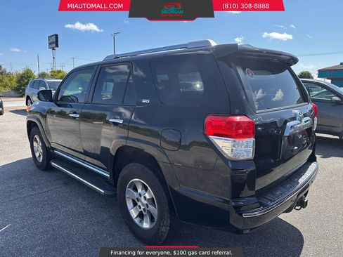 Used 2010 Toyota 4Runner SR5 image 6