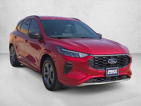 Used 2023 Ford Escape ST-Line w/ Tech Pack #1 FWD image 3