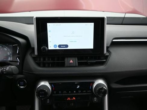 Used 2025 Toyota RAV4 XLE w/ Convenience Package image 7