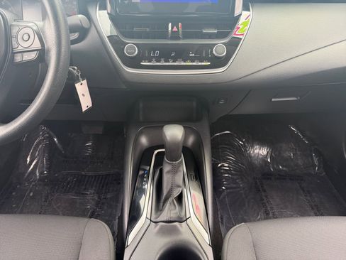Certified 2024 Toyota Corolla LE FWD image 11