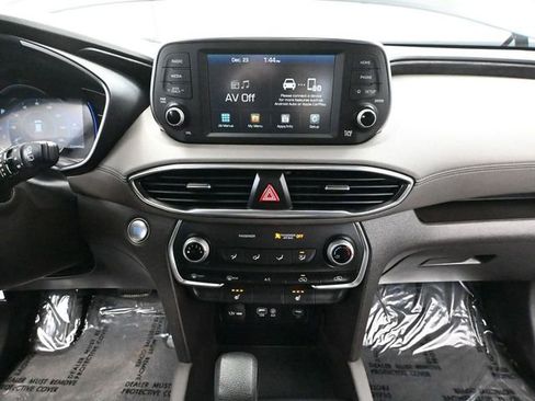 Used 2019 Hyundai Santa Fe SEL w/ Cargo Package image 28