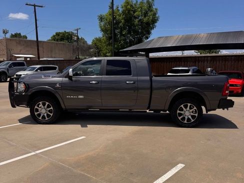 Used 2022 RAM 2500 Limited AWD/4WD image 4