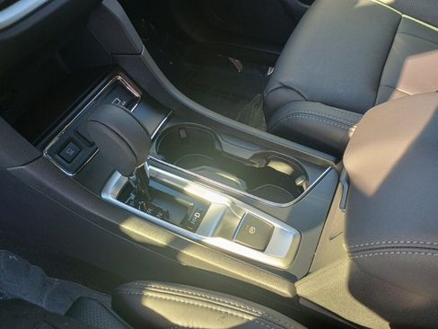 Certified 2025 Subaru Ascent Limited w/ Popular Package #2 image 34