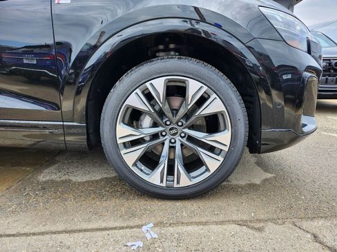 New 2026 Audi Q8 Premium Plus image 17