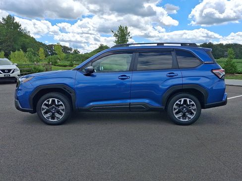 Certified 2026 Subaru Forester Premium AWD/4WD image 4