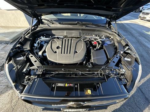 New 2026 Volvo XC60 B5 Plus w/ Climate Package image 14