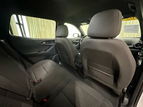 Certified 2025 Chevrolet Equinox LT FWD image 19