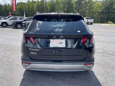 Used 2026 Hyundai Tucson SEL FWD image 3