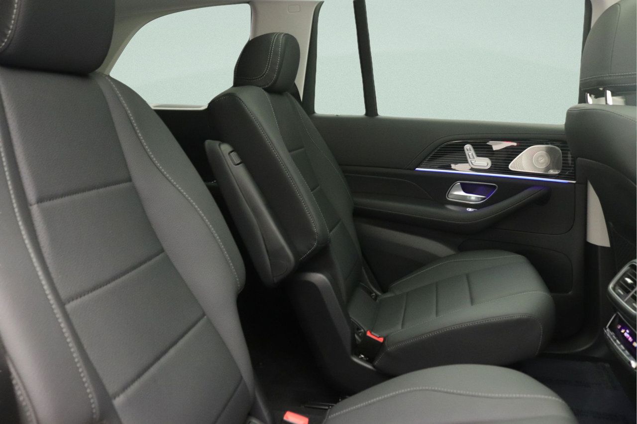 New 2026 Mercedes-Benz GLS 450 4MATIC image 8