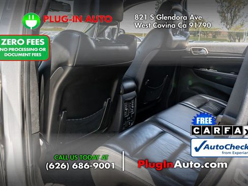 Used 2016 Jeep Grand Cherokee Limited AWD/4WD image 11